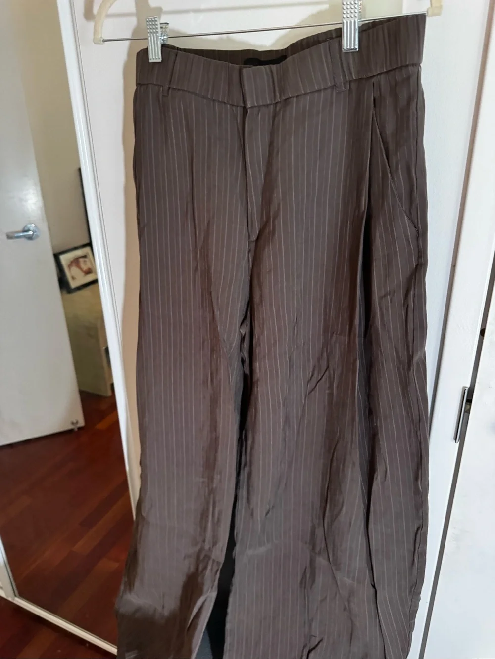 ZARA Pleated Flowy Pinstripe Pants in Brown NWOT - Picture 5 of 7